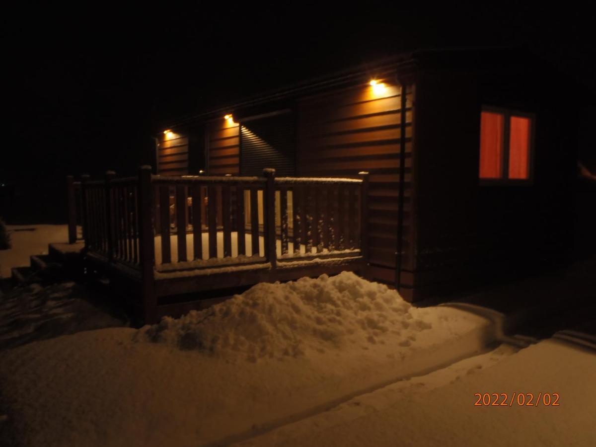 Amis Apartman 2 ลิปตอฟสกี โตรเวก ภายนอก รูปภาพ